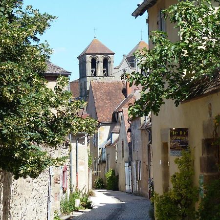 Apartament L'Atelier Du Chapeau Rouge Souvigny Zewnętrze zdjęcie