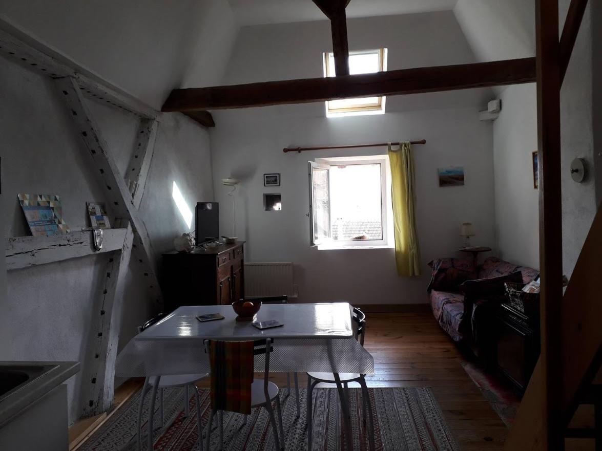 Apartament L'Atelier Du Chapeau Rouge Souvigny Zewnętrze zdjęcie